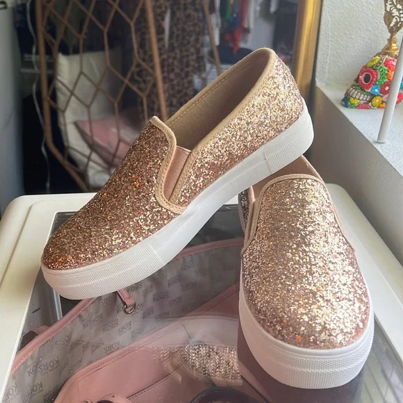 Soda | Shoes | Rose Gold Slip On Shoes | Poshmark